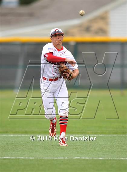 Thumbnail 1 in Robinson vs Carthage (UIL 4A Region 3 Quarterfinal) photogallery.