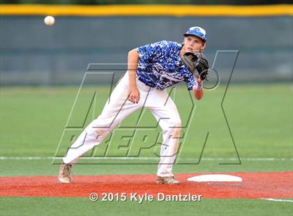 Thumbnail 1 in Robinson vs Carthage (UIL 4A Region 3 Quarterfinal) photogallery.