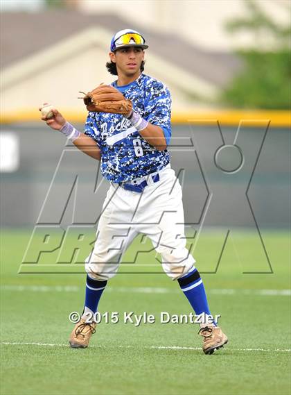 Thumbnail 2 in Robinson vs Carthage (UIL 4A Region 3 Quarterfinal) photogallery.