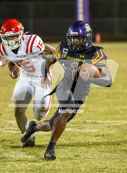 Thumbnail 3 in Seventy-First @ Jack Britt photogallery.