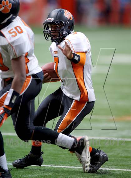 Thumbnail 2 in Tuckahoe vs. Randolph (NYSPHSAA Class D Final) photogallery.