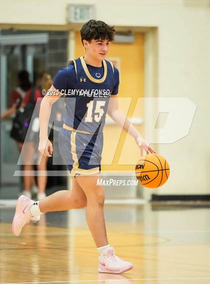 Thumbnail 3 in Mullen @ Lakewood photogallery.