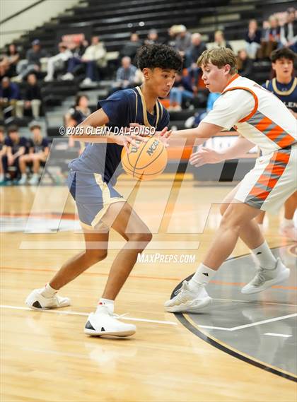 Thumbnail 3 in Mullen @ Lakewood photogallery.