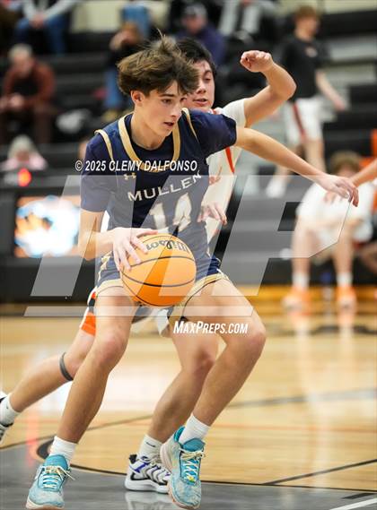 Thumbnail 3 in Mullen @ Lakewood photogallery.