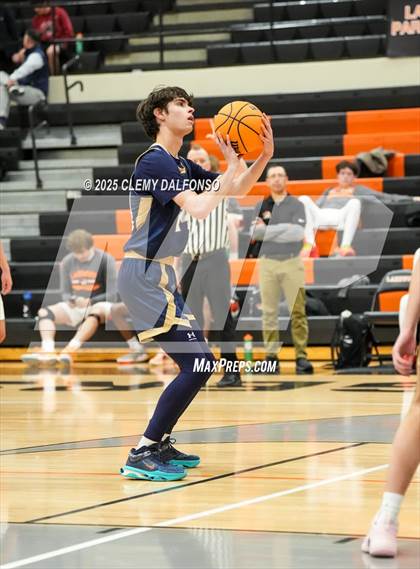 Thumbnail 1 in Mullen @ Lakewood photogallery.
