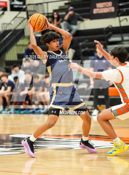 Thumbnail 2 in Mullen @ Lakewood photogallery.