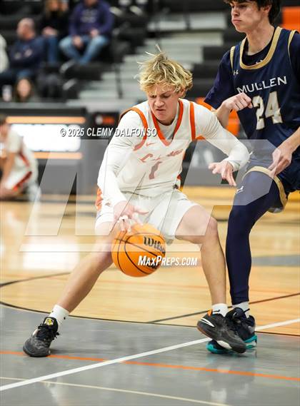 Thumbnail 1 in Mullen @ Lakewood photogallery.
