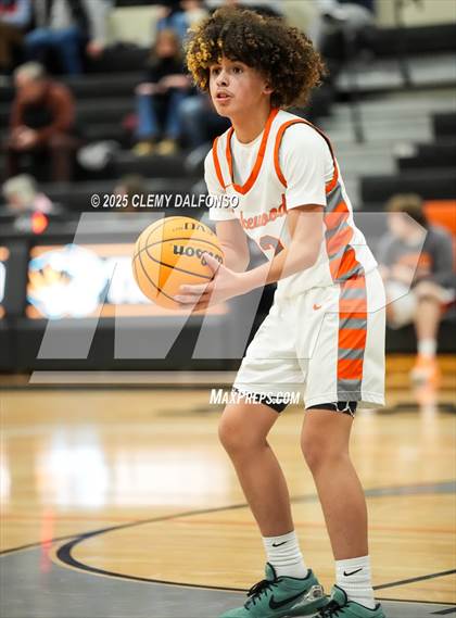 Thumbnail 1 in Mullen @ Lakewood photogallery.