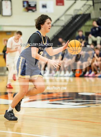 Thumbnail 3 in Mullen @ Lakewood photogallery.