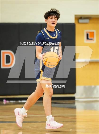 Thumbnail 1 in Mullen @ Lakewood photogallery.