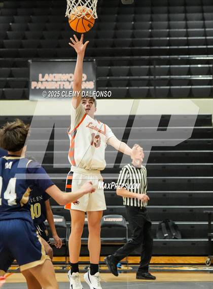 Thumbnail 2 in Mullen @ Lakewood photogallery.