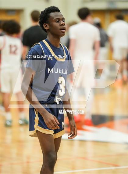 Thumbnail 1 in Mullen @ Lakewood photogallery.
