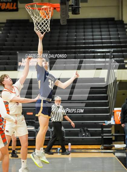 Thumbnail 3 in Mullen @ Lakewood photogallery.