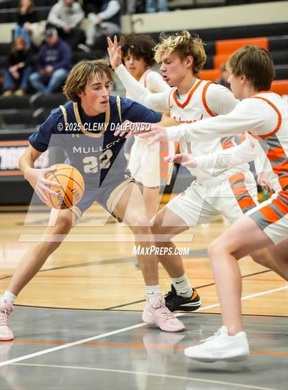 Thumbnail 2 in Mullen @ Lakewood photogallery.