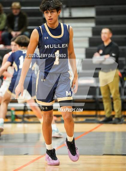Thumbnail 2 in Mullen @ Lakewood photogallery.