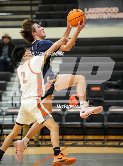 Thumbnail 3 in Mullen @ Lakewood photogallery.
