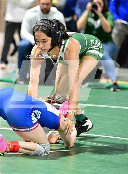 Thumbnail 3 in UIL 5A/6A State Championships - Round 1 photogallery.
