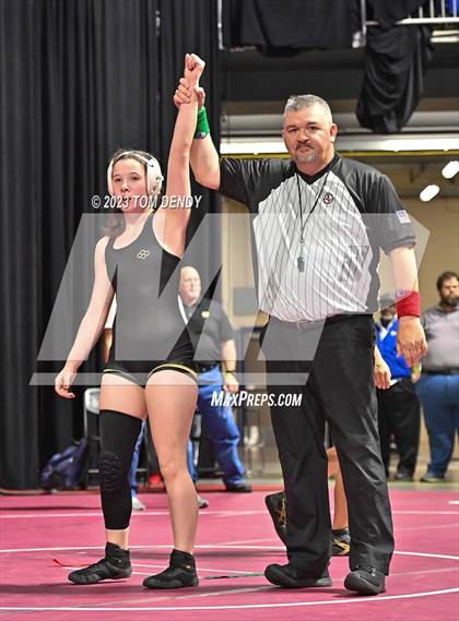 Thumbnail 2 in UIL 5A/6A State Championships - Round 1 photogallery.