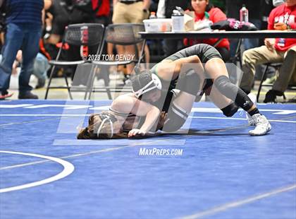 Thumbnail 2 in UIL 5A/6A State Championships - Round 1 photogallery.