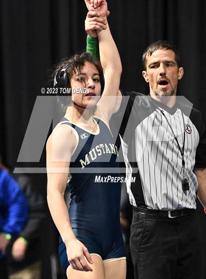 Thumbnail 2 in UIL 5A/6A State Championships - Round 1 photogallery.