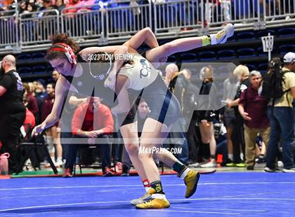 Thumbnail 1 in UIL 5A/6A State Championships - Round 1 photogallery.