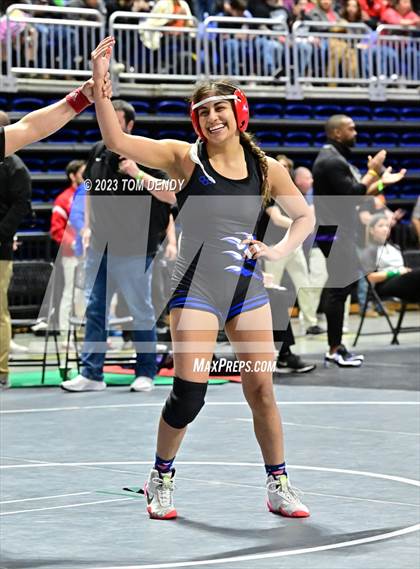 Thumbnail 1 in UIL 5A/6A State Championships - Round 1 photogallery.