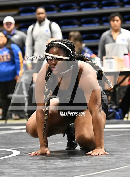 Thumbnail 1 in UIL 5A/6A State Championships - Round 1 photogallery.