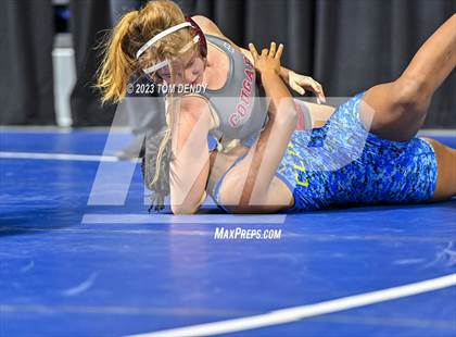 Thumbnail 2 in UIL 5A/6A State Championships - Round 1 photogallery.