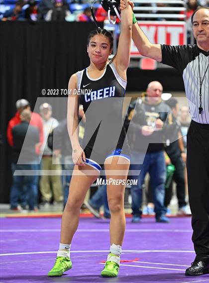 Thumbnail 2 in UIL 5A/6A State Championships - Round 1 photogallery.
