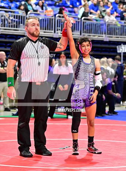 Thumbnail 2 in UIL 5A/6A State Championships - Round 1 photogallery.