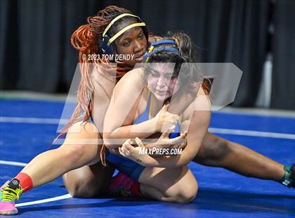 Thumbnail 1 in UIL 5A/6A State Championships - Round 1 photogallery.