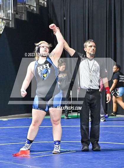 Thumbnail 2 in UIL 5A/6A State Championships - Round 1 photogallery.