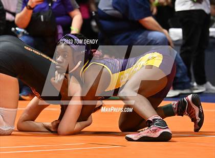 Thumbnail 2 in UIL 5A/6A State Championships - Round 1 photogallery.