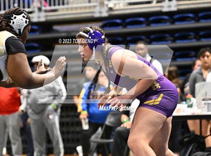 Thumbnail 1 in UIL 5A/6A State Championships - Round 1 photogallery.