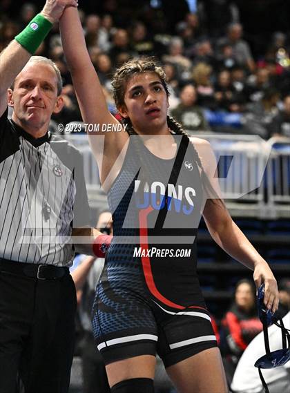 Thumbnail 2 in UIL 5A/6A State Championships - Round 1 photogallery.