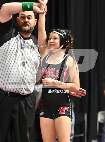 Thumbnail 3 in UIL 5A/6A State Championships - Round 1 photogallery.
