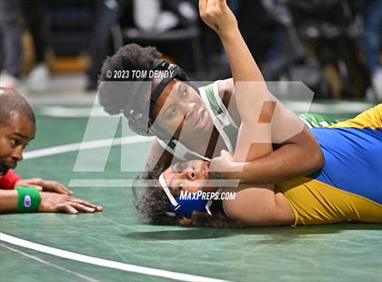 Thumbnail 2 in UIL 5A/6A State Championships - Round 1 photogallery.