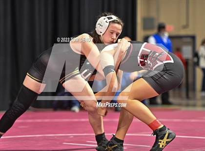 Thumbnail 2 in UIL 5A/6A State Championships - Round 1 photogallery.