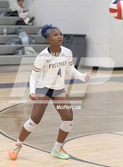 Thumbnail 3 in Freeman vs Cinco Ranch photogallery.