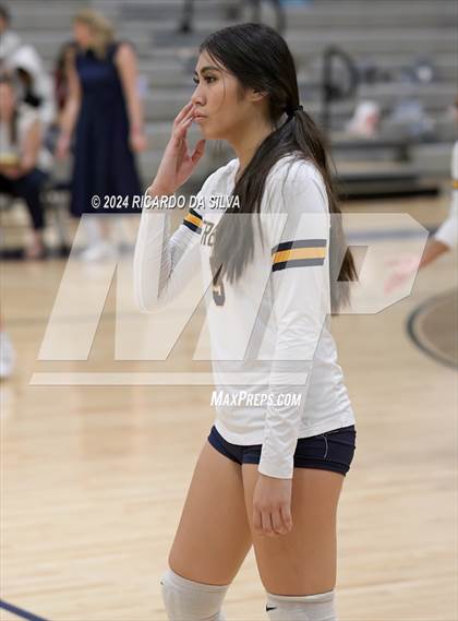 Thumbnail 2 in Freeman vs Cinco Ranch photogallery.