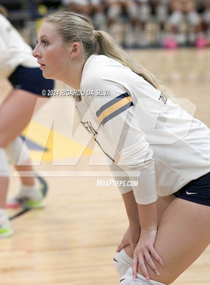 Thumbnail 3 in Freeman vs Cinco Ranch photogallery.