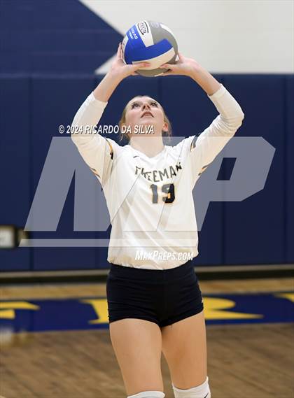 Thumbnail 2 in Freeman vs Cinco Ranch photogallery.