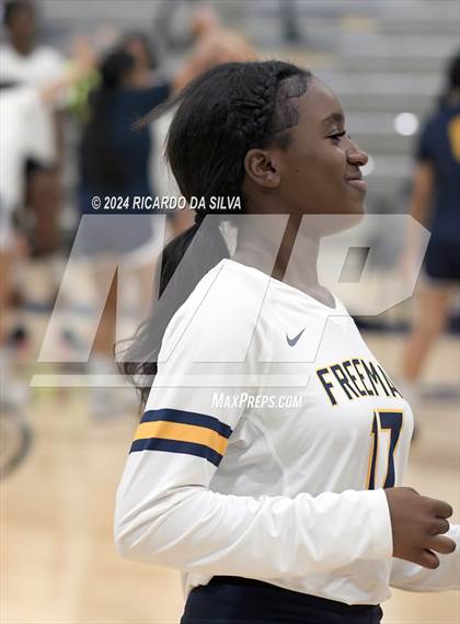 Thumbnail 2 in Freeman vs Cinco Ranch photogallery.
