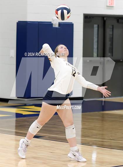 Thumbnail 1 in Freeman vs Cinco Ranch photogallery.