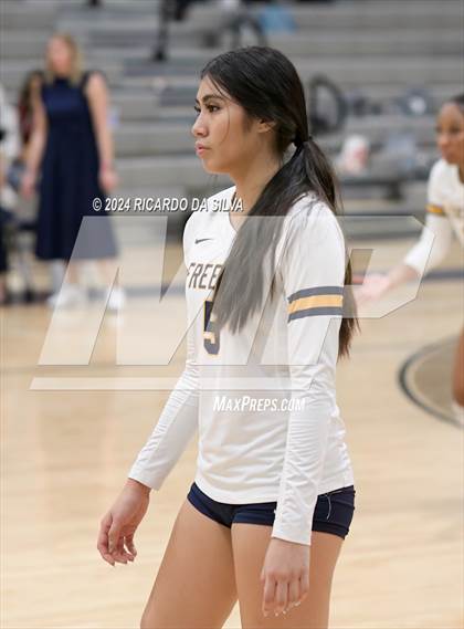 Thumbnail 3 in Freeman vs Cinco Ranch photogallery.