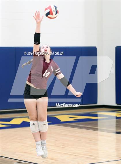 Thumbnail 1 in Freeman vs Cinco Ranch photogallery.