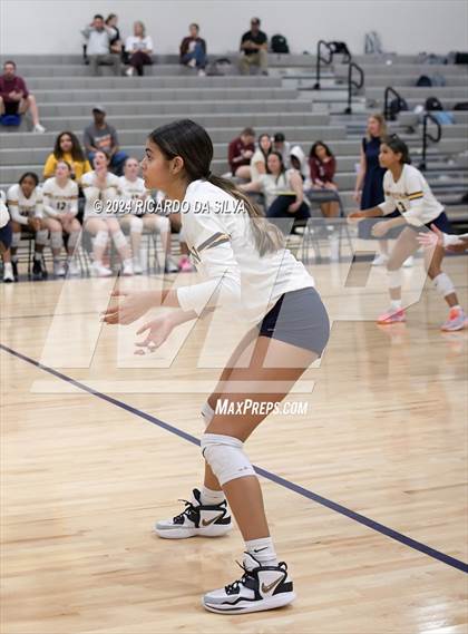 Thumbnail 1 in Freeman vs Cinco Ranch photogallery.