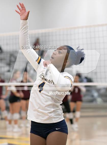 Thumbnail 1 in Freeman vs Cinco Ranch photogallery.