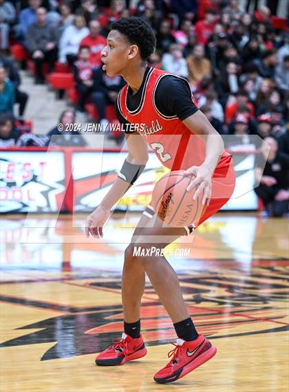 Thumbnail 1 in Hamilton vs. Fairfield (OHSAA Southwest District Division 1 Sectionals Round 2) photogallery.