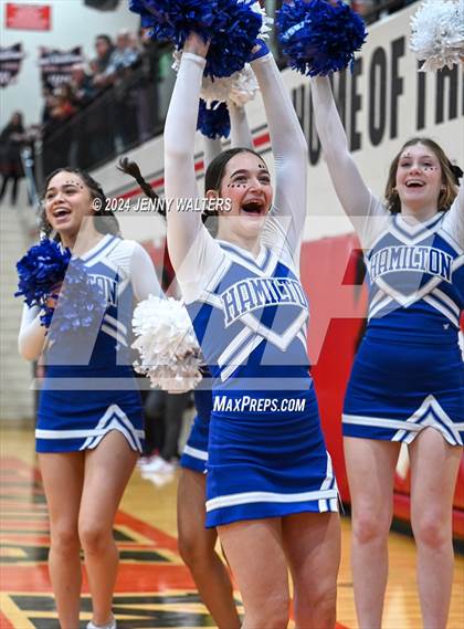 Thumbnail 2 in Hamilton vs. Fairfield (OHSAA Southwest District Division 1 Sectionals Round 2) photogallery.